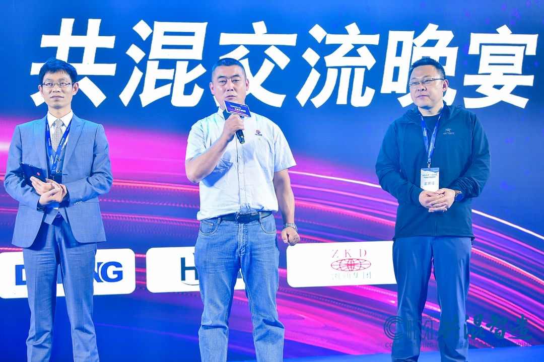1618539684784815.jpg 海畅.jpg