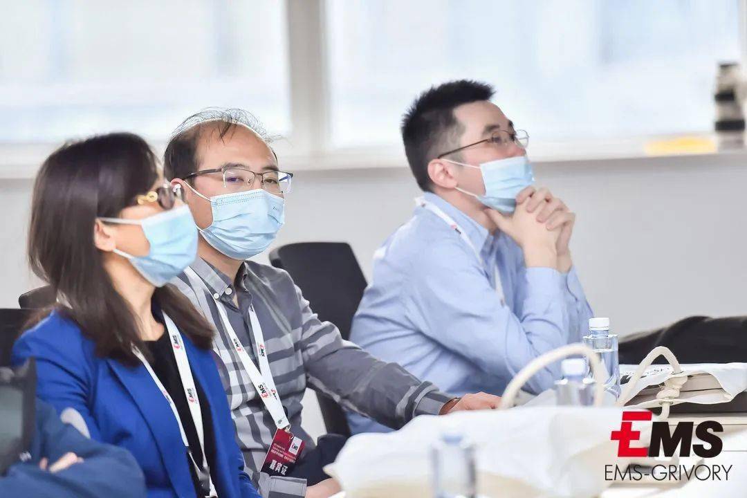 点击进入看图评论 现场有多红,气氛有多浓!艾曼斯新能源汽车...(图21)